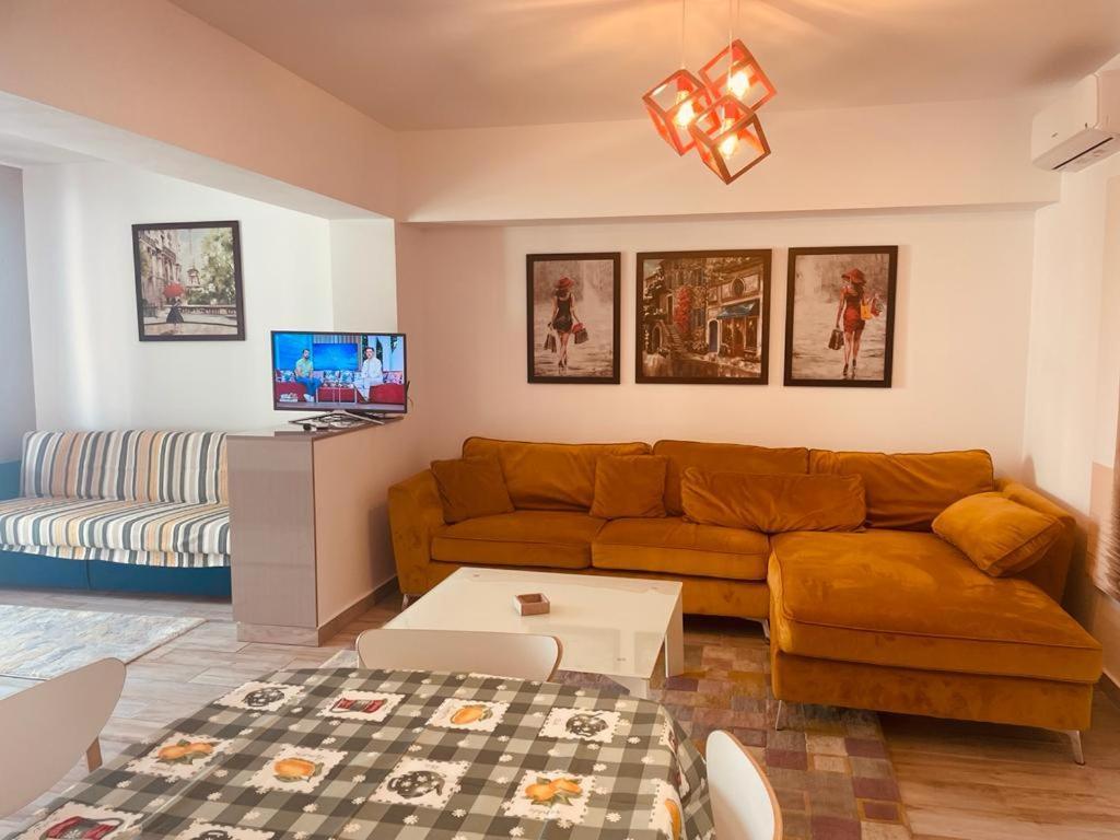 Rohan Studio One Aparthotel Navodari Ngoại thất bức ảnh