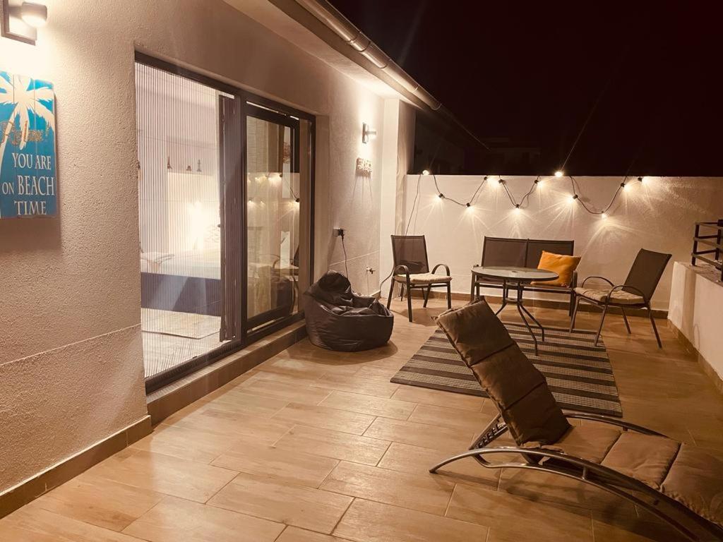 Rohan Studio One Aparthotel Navodari Ngoại thất bức ảnh