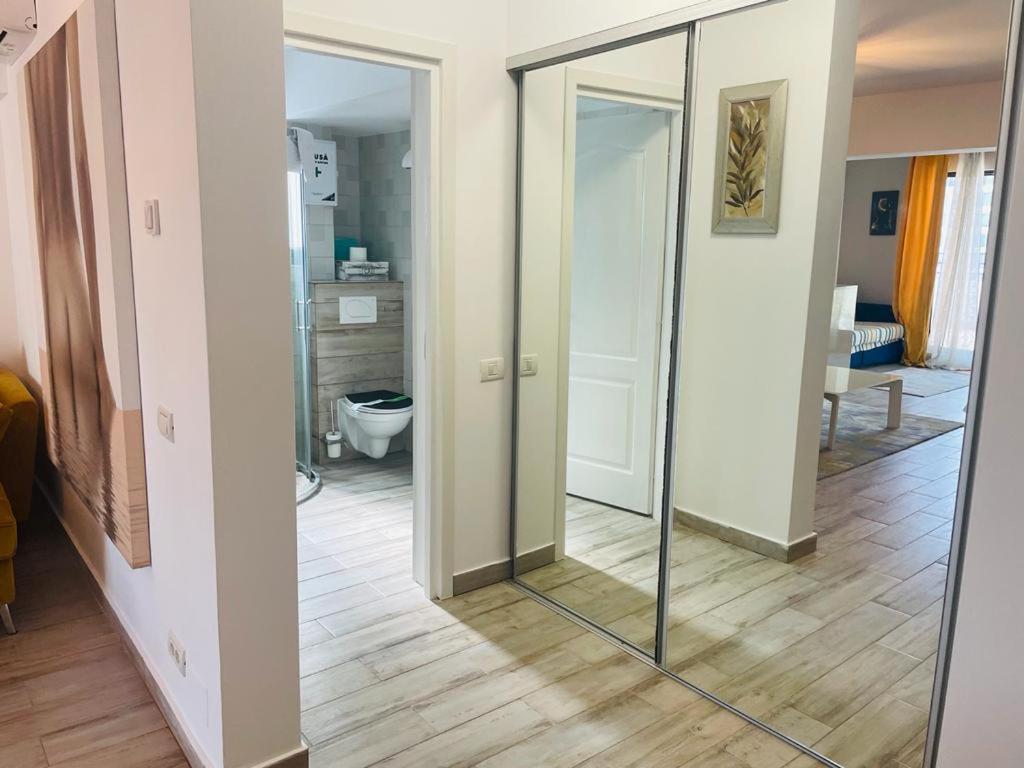 Rohan Studio One Aparthotel Navodari Ngoại thất bức ảnh