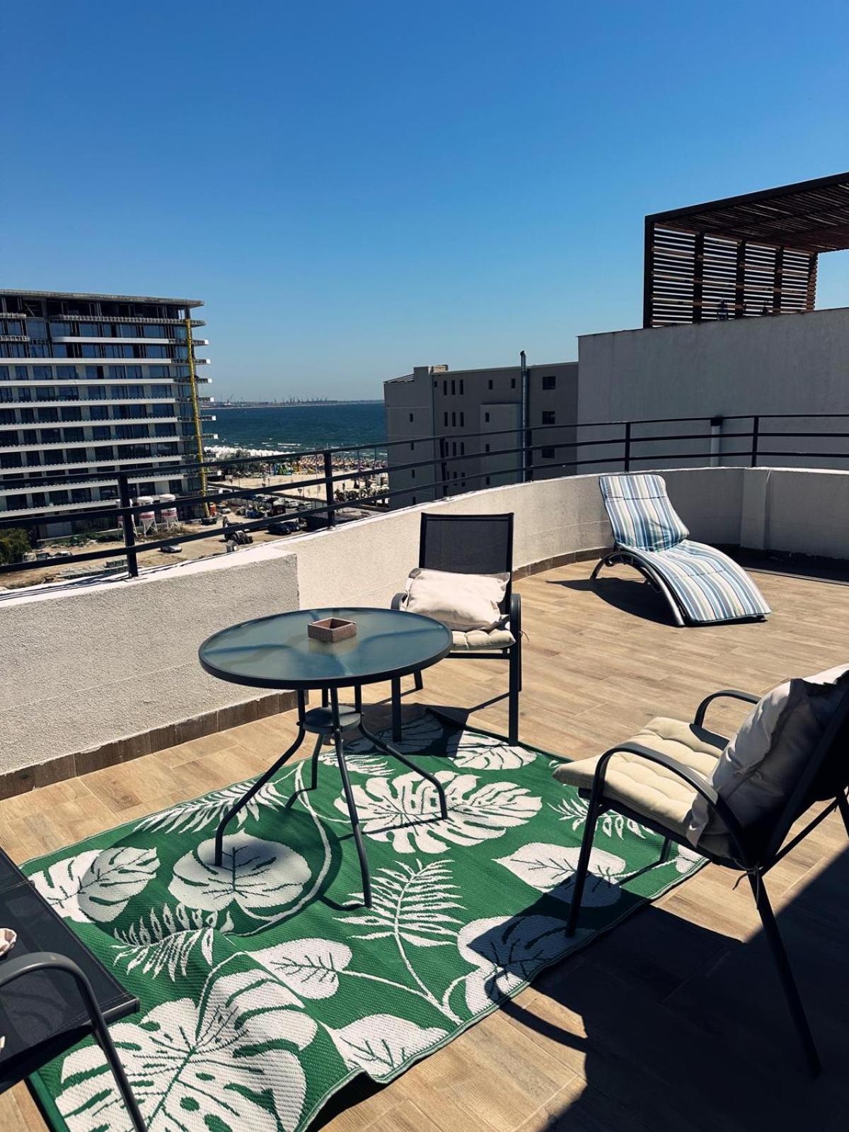 Rohan Studio One Aparthotel Navodari Ngoại thất bức ảnh